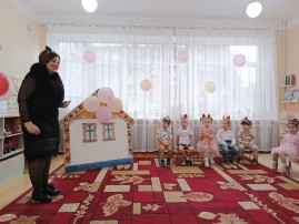 Утренник "Кошка с котятами" Утренник "Кошка с котятами".