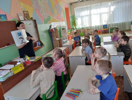 В подготовительной "А" группе прошло занятие на тему: «Обитатели морей и океанов». В подготовительной "А" группе прошло занятие на тему: «Обитатели морей и океанов».