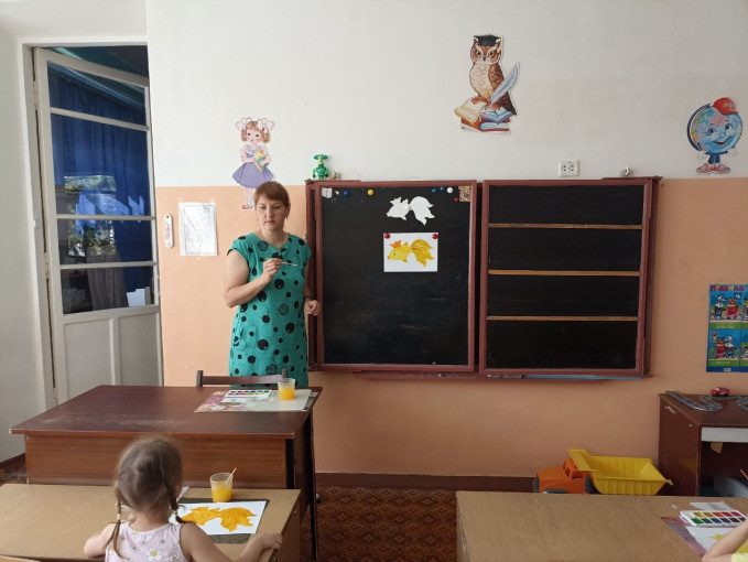 Рисование на тему: "Золотая рыбка" в средней группе Рисование на тему: "Золотая рыбка" в средней группе.